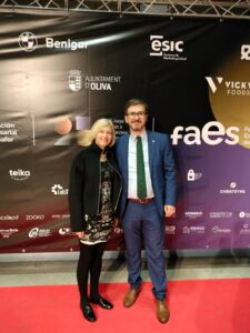 Cáritas Gandia participó una vez más de la gala FAES