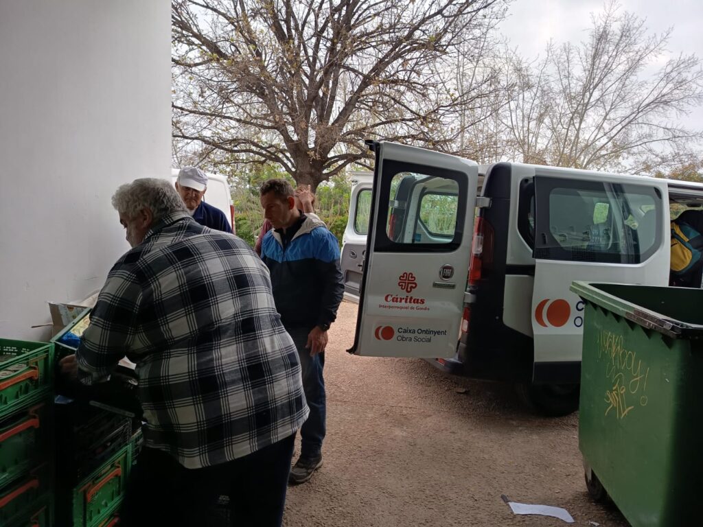 Cáritas Gandía sigue ayudando a Algemesí tras la DANA
