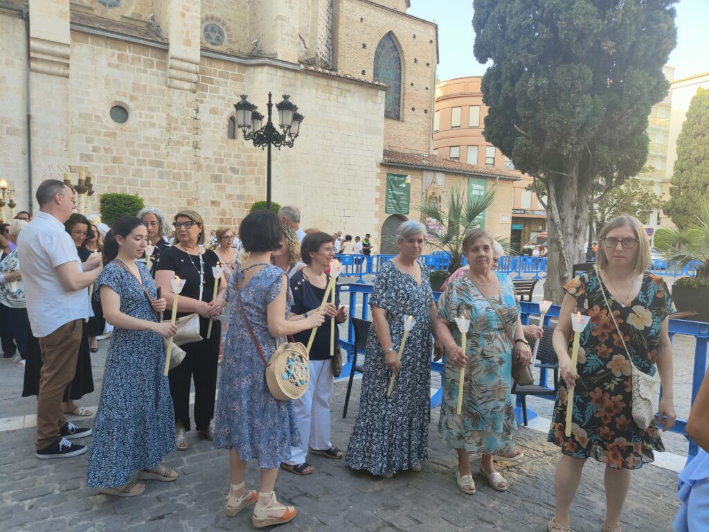 Cáritas Gandía en la tradicional Procesión del Corpus, por las calles de la ciudad