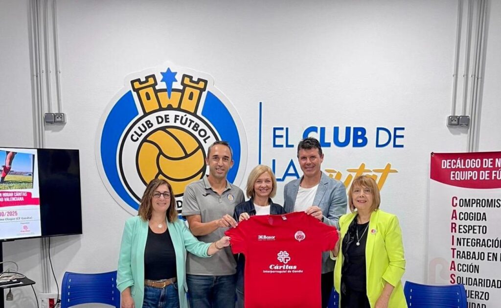 I Torneo Sin Hogar Cáritas Comunidad Valenciana "Soñamos jugando"