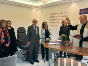 Cáritas Gandía inauguró un nuevo recurso sociosanitario para personas sin hogar, anexo al Centro de Día