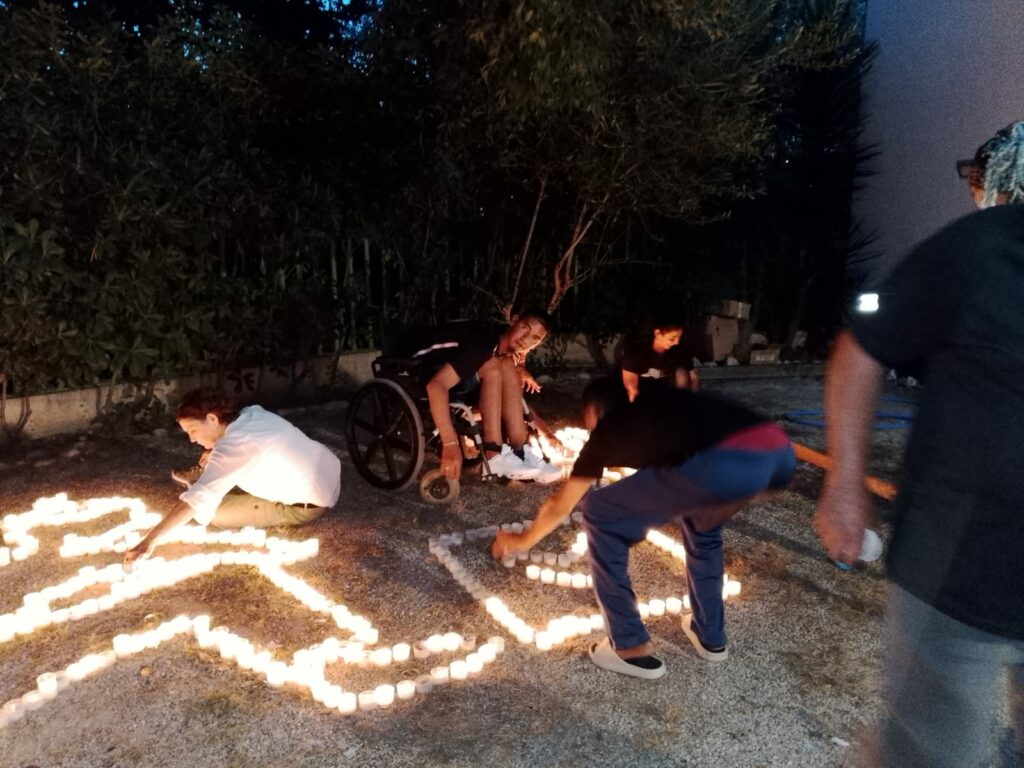 El pasado 23 de junio, las personas participantes del CAI San Francisco de Borja y de las Viviendas de Autonomía compartieron una noche de San Juan muy especial, llena de convivencia, música y buenos momentos.